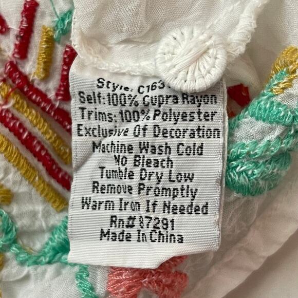 Johnny Was Workshop Sarah Blouse - White - Multicolor Embroidery - Floral - M - Picture 6 of 6